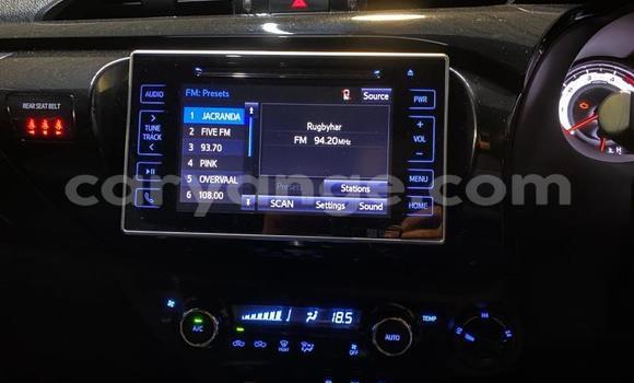 Acheter Occasion Voiture Toyota Hilux Blanc à Karasburg, Karas Acheter Occasion Voiture Toyota Hilux Blanc à Karasburg, Karas