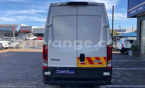 Buy Used IVECO Massif White Car in Windhoek in Namibia Buy Used IVECO Massif White Car in Windhoek in Namibia