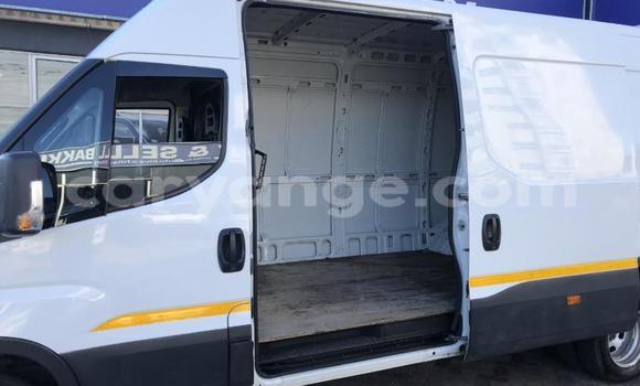 Buy Used IVECO Massif White Car in Windhoek in Namibia Buy Used IVECO Massif White Car in Windhoek in Namibia