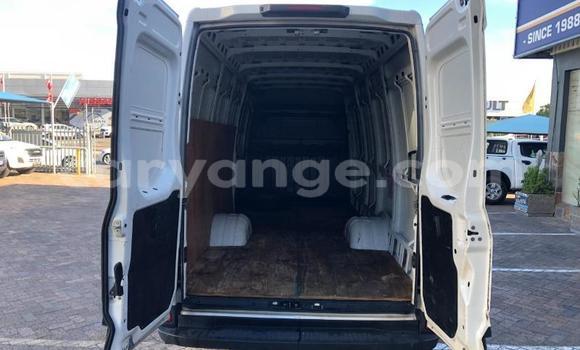 Buy Used IVECO Massif White Car in Windhoek in Namibia Buy Used IVECO Massif White Car in Windhoek in Namibia