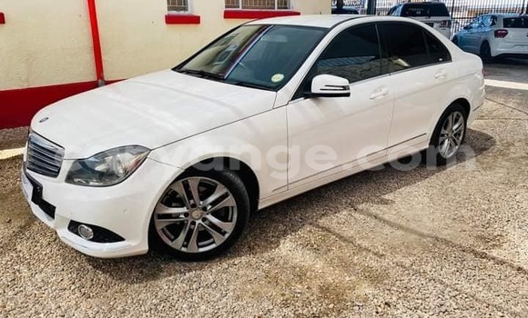 Acheter Occasion Voiture Mercedes-Benz C–Class Autre à Windhoek, Namibie Acheter Occasion Voiture Mercedes-Benz C–Class Autre à Windhoek, Namibie