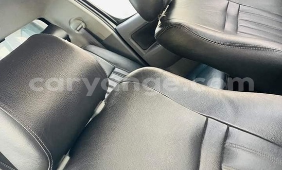 Acheter Occasion Voiture Toyota Hilux Blanc à Windhoek, Namibie Acheter Occasion Voiture Toyota Hilux Blanc à Windhoek, Namibie