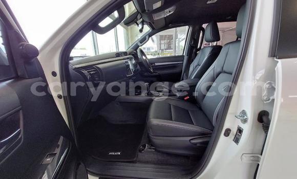 Acheter Occasion Voiture Toyota Hilux Blanc à Karasburg, Karas Acheter Occasion Voiture Toyota Hilux Blanc à Karasburg, Karas