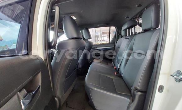 Acheter Occasion Voiture Toyota Hilux Blanc à Karasburg, Karas Acheter Occasion Voiture Toyota Hilux Blanc à Karasburg, Karas