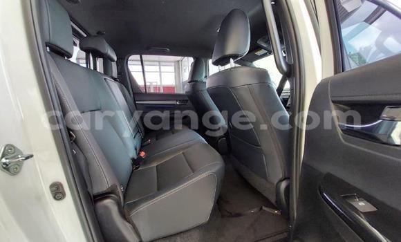 Acheter Occasion Voiture Toyota Hilux Blanc à Karasburg, Karas Acheter Occasion Voiture Toyota Hilux Blanc à Karasburg, Karas