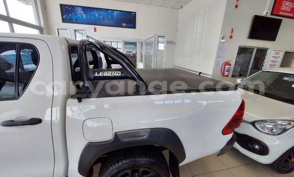 Acheter Occasion Voiture Toyota Hilux Blanc à Karasburg, Karas Acheter Occasion Voiture Toyota Hilux Blanc à Karasburg, Karas