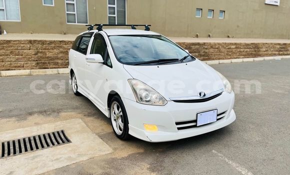 Buy Used Toyota Wish White Car in Windhoek in Namibia
