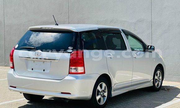 Buy Used Toyota Wish White Car in Windhoek in Namibia