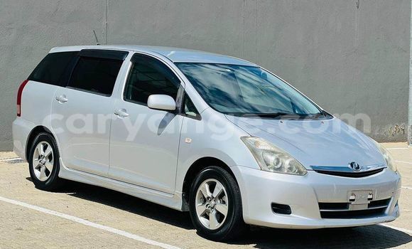 Buy Used Toyota Wish White Car in Windhoek in Namibia Buy Used Toyota Wish White Car in Windhoek in Namibia