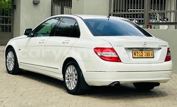 Acheter Occasion Voiture Mercedes-Benz C–Class Blanc à Windhoek, Namibie Acheter Occasion Voiture Mercedes-Benz C–Class Blanc à Windhoek, Namibie