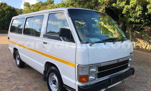 Buy Used Toyota Hi Ace White Car in Windhoek in Namibia Buy Used Toyota Hi Ace White Car in Windhoek in Namibia