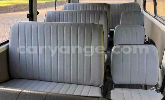 Buy Used Toyota Hi Ace White Car in Windhoek in Namibia Buy Used Toyota Hi Ace White Car in Windhoek in Namibia