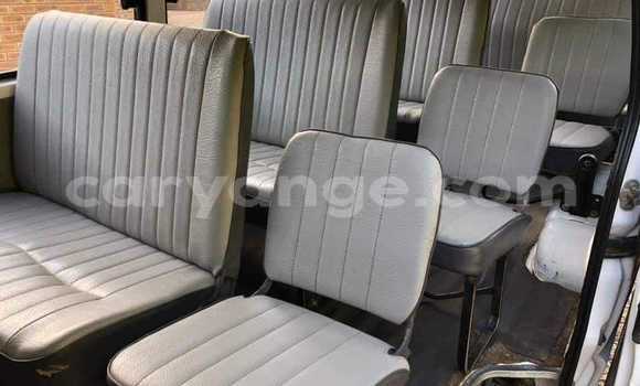 Buy Used Toyota Hi Ace White Car in Windhoek in Namibia Buy Used Toyota Hi Ace White Car in Windhoek in Namibia