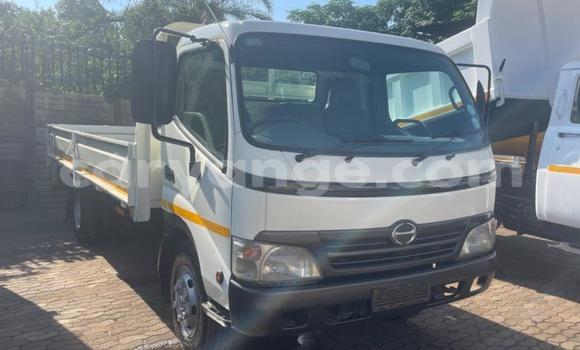 Buy Used Hino 300 Series White Truck in Windhoek in Namibia Buy Used Hino 300 Series White Truck in Windhoek in Namibia