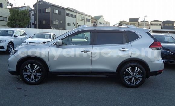 Buy Used Nissan X–Trail Silver Car in Windhoek in Namibia Buy Used Nissan X–Trail Silver Car in Windhoek in Namibia