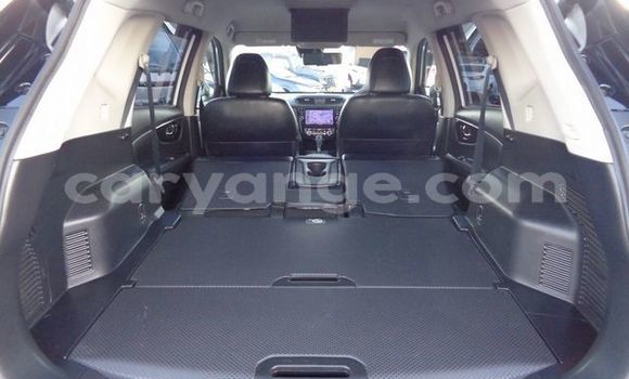 Buy Used Nissan X–Trail Silver Car in Windhoek in Namibia Buy Used Nissan X–Trail Silver Car in Windhoek in Namibia