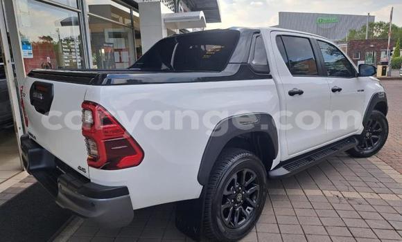 Buy Used Toyota Hilux White Car in Windhoek in Namibia Buy Used Toyota Hilux White Car in Windhoek in Namibia