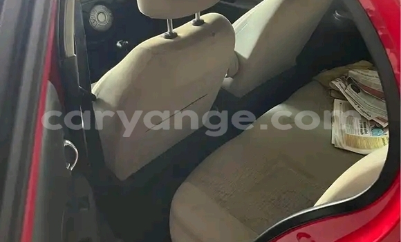 Acheter Occasion Voiture Nissan March Rouge à Windhoek, Namibie