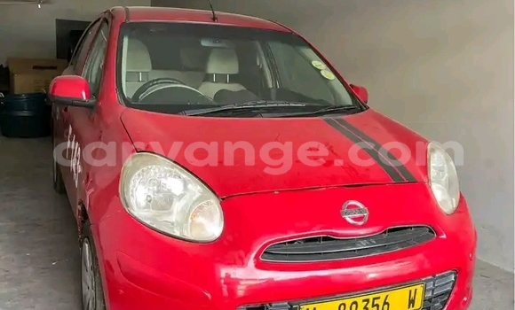 Acheter Occasion Voiture Nissan March Rouge à Windhoek, Namibie Acheter Occasion Voiture Nissan March Rouge à Windhoek, Namibie