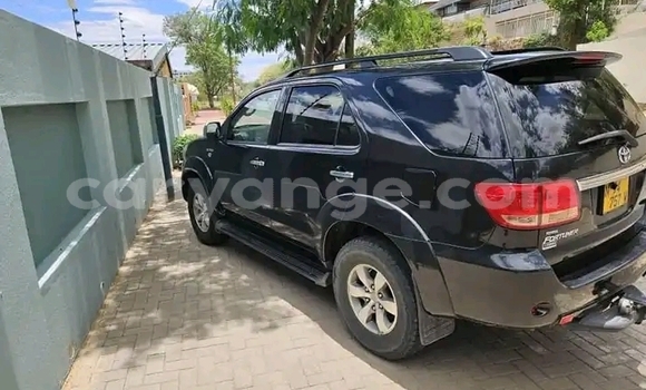Acheter Occasion Voiture Toyota Fortuner Noir à Windhoek, Namibie