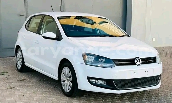 Acheter Occasion Voiture Volkswagen Polo Blanc à Windhoek, Namibie Acheter Occasion Voiture Volkswagen Polo Blanc à Windhoek, Namibie