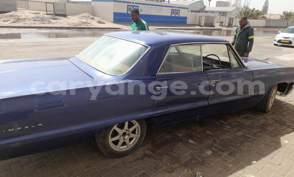 Acheter Occasion Voiture Chevrolet Impala Bleu à Walvis Bay, Namibie Acheter Occasion Voiture Chevrolet Impala Bleu à Walvis Bay, Namibie