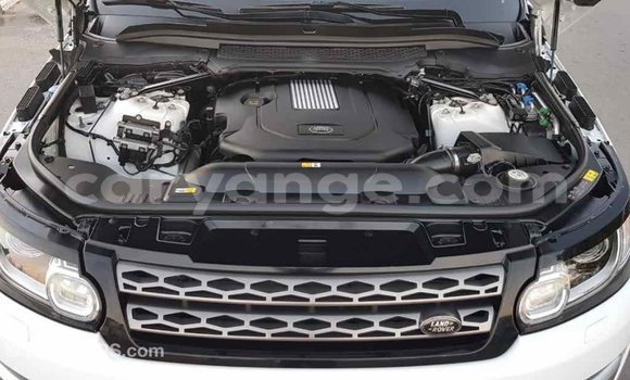 Acheter Import Voiture Land Rover Range Rover Blanc à Import - Dubai, Namibie Acheter Import Voiture Land Rover Range Rover Blanc à Import - Dubai, Namibie