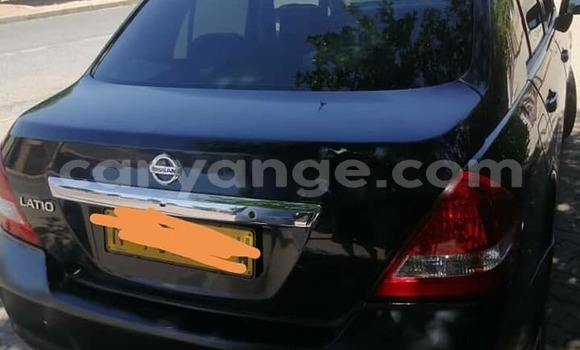 Acheter Occasion Voiture Nissan Tiida Bleu à Windhoek, Namibie Acheter Occasion Voiture Nissan Tiida Bleu à Windhoek, Namibie