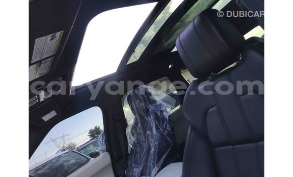 Acheter Import Voiture Land Rover Range Rover Blanc à Import - Dubai, Namibie Acheter Import Voiture Land Rover Range Rover Blanc à Import - Dubai, Namibie