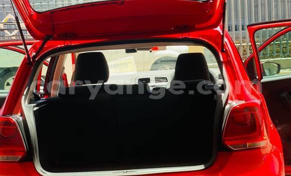 Acheter Occasion Voiture Volkswagen Polo Rouge à Windhoek, Namibie Acheter Occasion Voiture Volkswagen Polo Rouge à Windhoek, Namibie