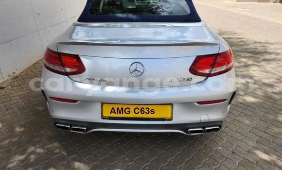 Acheter Occasion Voiture Mercedes-Benz C–Class Gris à Windhoek, Namibie Acheter Occasion Voiture Mercedes-Benz C–Class Gris à Windhoek, Namibie