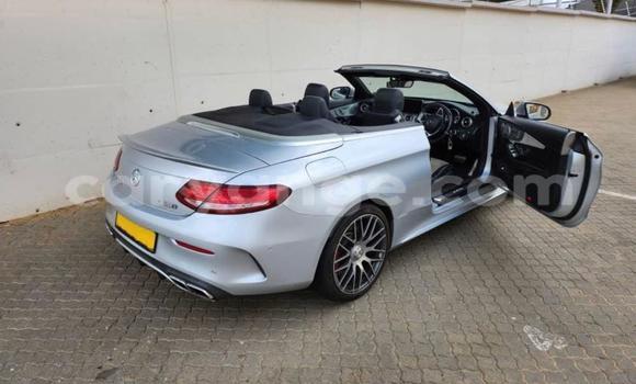 Acheter Occasion Voiture Mercedes-Benz C–Class Gris à Windhoek, Namibie Acheter Occasion Voiture Mercedes-Benz C–Class Gris à Windhoek, Namibie