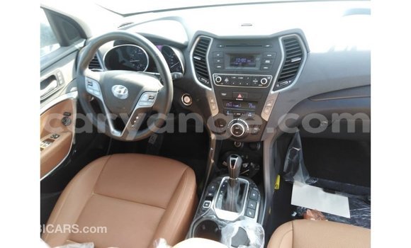 Buy Import Hyundai Santa Fe White Car in Import - Dubai in Namibia Buy Import Hyundai Santa Fe White Car in Import - Dubai in Namibia