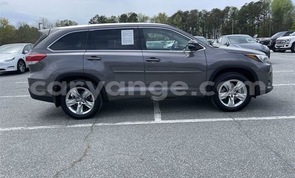 Buy Used Toyota Highlander Other Car in Gobabis in Omaheke