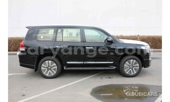 Acheter Import Voiture Toyota Land Cruiser Noir à Import - Dubai, Namibie Acheter Import Voiture Toyota Land Cruiser Noir à Import - Dubai, Namibie