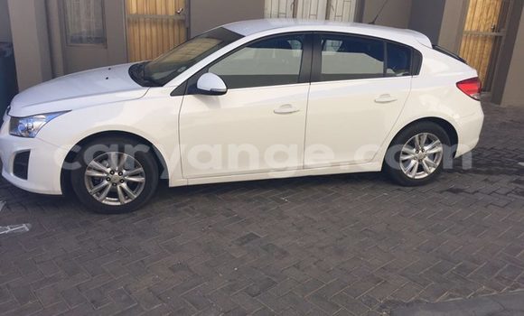 Buy Used Chevrolet Camaro White Car in Windhoek in Namibia