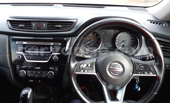 Acheter Occasion Voiture Nissan X–Trail Gris à Karasburg, Karas Acheter Occasion Voiture Nissan X–Trail Gris à Karasburg, Karas