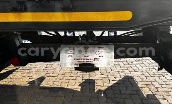 Buy Used Nissan UD White Truck in Windhoek in Namibia Buy Used Nissan UD White Truck in Windhoek in Namibia