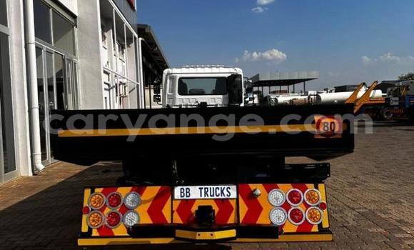 Buy Used Nissan UD White Truck in Windhoek in Namibia Buy Used Nissan UD White Truck in Windhoek in Namibia