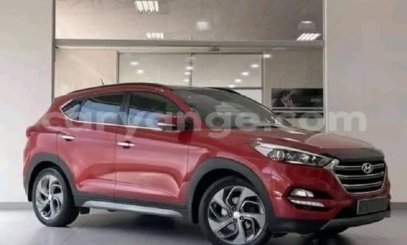 Acheter Occasion Voiture Hyundai Tucson Rouge à Gobabis, Omaheke Acheter Occasion Voiture Hyundai Tucson Rouge à Gobabis, Omaheke