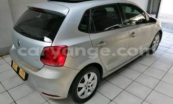 Acheter Occasion Voiture Volkswagen Polo Gris à Gobabis, Omaheke Acheter Occasion Voiture Volkswagen Polo Gris à Gobabis, Omaheke