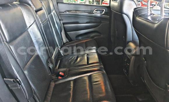 Acheter Occasion Voiture Jeep Grand Cherokee Blanc à Gobabis, Omaheke Acheter Occasion Voiture Jeep Grand Cherokee Blanc à Gobabis, Omaheke