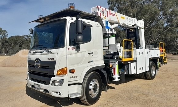 Buy Used Hino 300 Series White Truck in Windhoek in Namibia Buy Used Hino 300 Series White Truck in Windhoek in Namibia