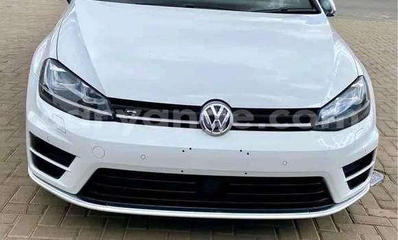 Buy Used Volkswagen Golf White Car in Grootfontein in Namibia Buy Used Volkswagen Golf White Car in Grootfontein in Namibia