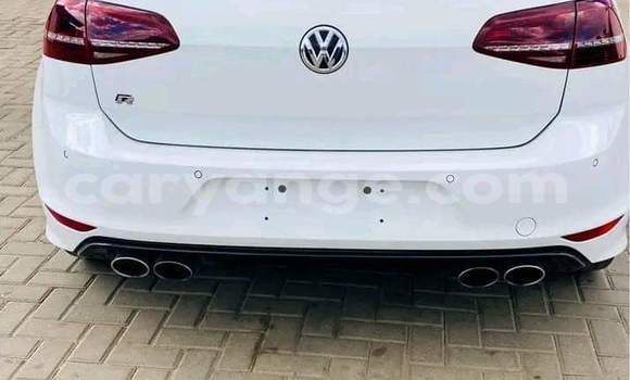 Acheter Occasion Voiture Volkswagen Golf Blanc à Grootfontein, Namibie Acheter Occasion Voiture Volkswagen Golf Blanc à Grootfontein, Namibie