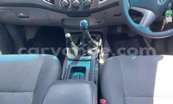 Acheter Occasion Voiture Toyota Dolphin Blanc à Henties Bay, Erongo Acheter Occasion Voiture Toyota Dolphin Blanc à Henties Bay, Erongo