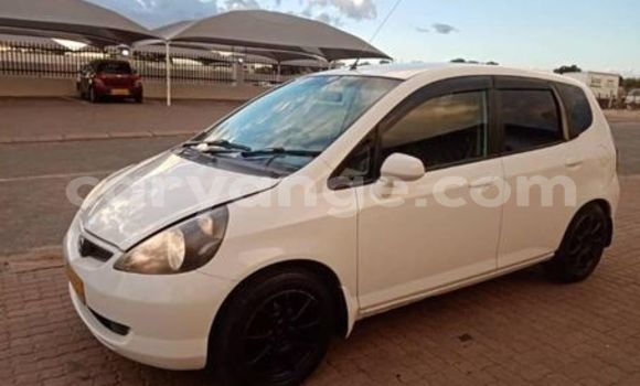 Buy Used Honda FIT White Car in Grootfontein in Namibia