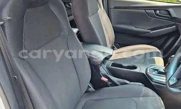 Buy Used Isuzu D–MAX Other Car in Windhoek in Namibia