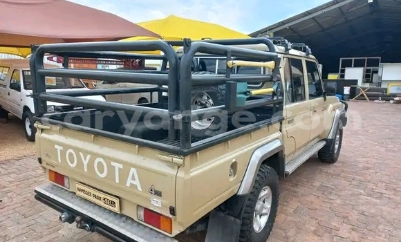Buy Used Toyota Land Cruiser Other Car in Windhoek in Namibia