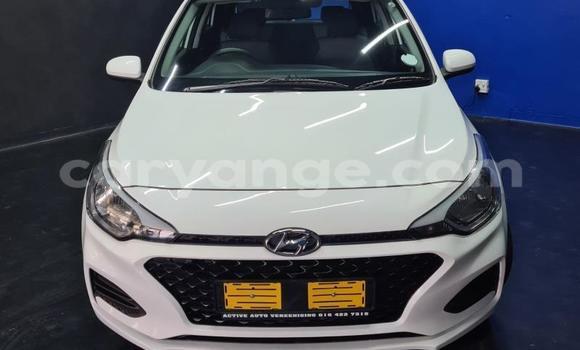 Acheter Occasion Voiture Hyundai I20 Blanc à Gobabis, Omaheke
